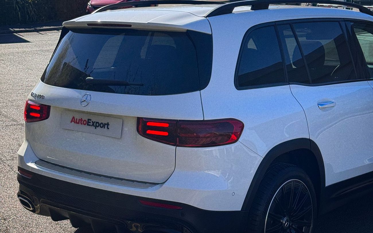 Mercedes-Benz GLB 200 AMG Line Premium Plus Right Hand Drive