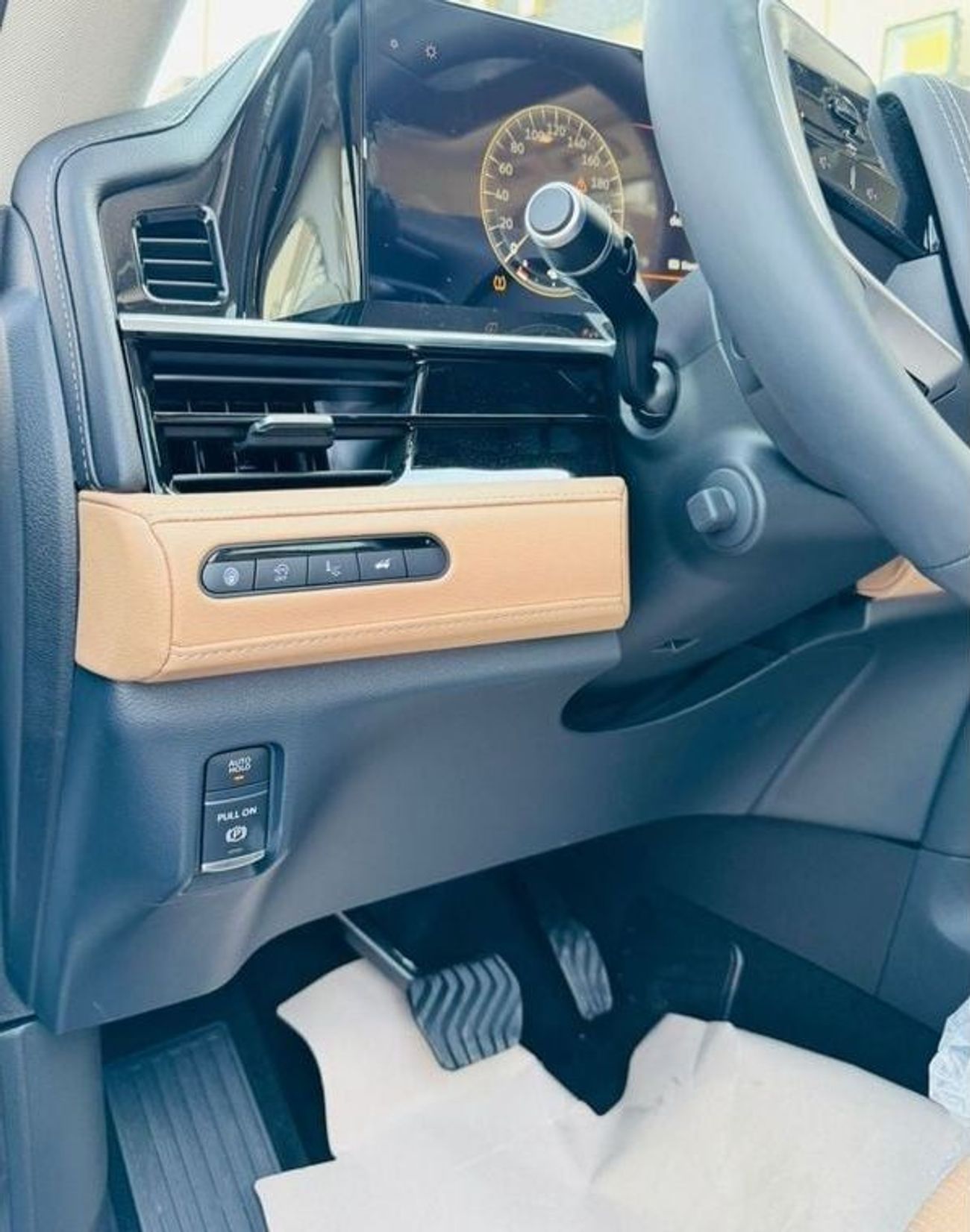 Infiniti QX80 Full option