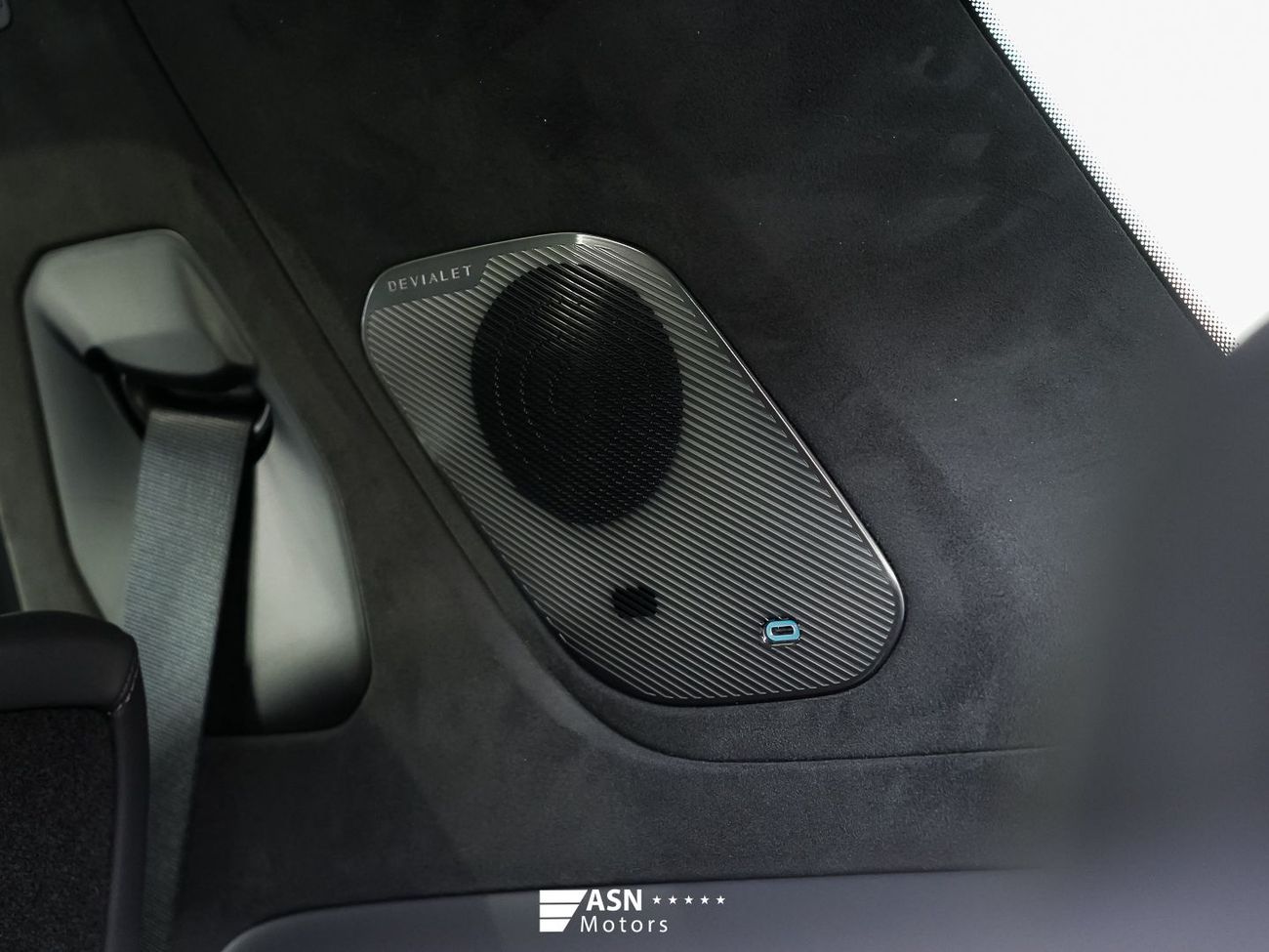 بي واي دي ليوبارد 8 Zhiyong Flagship Edition (7 Seats) 2025