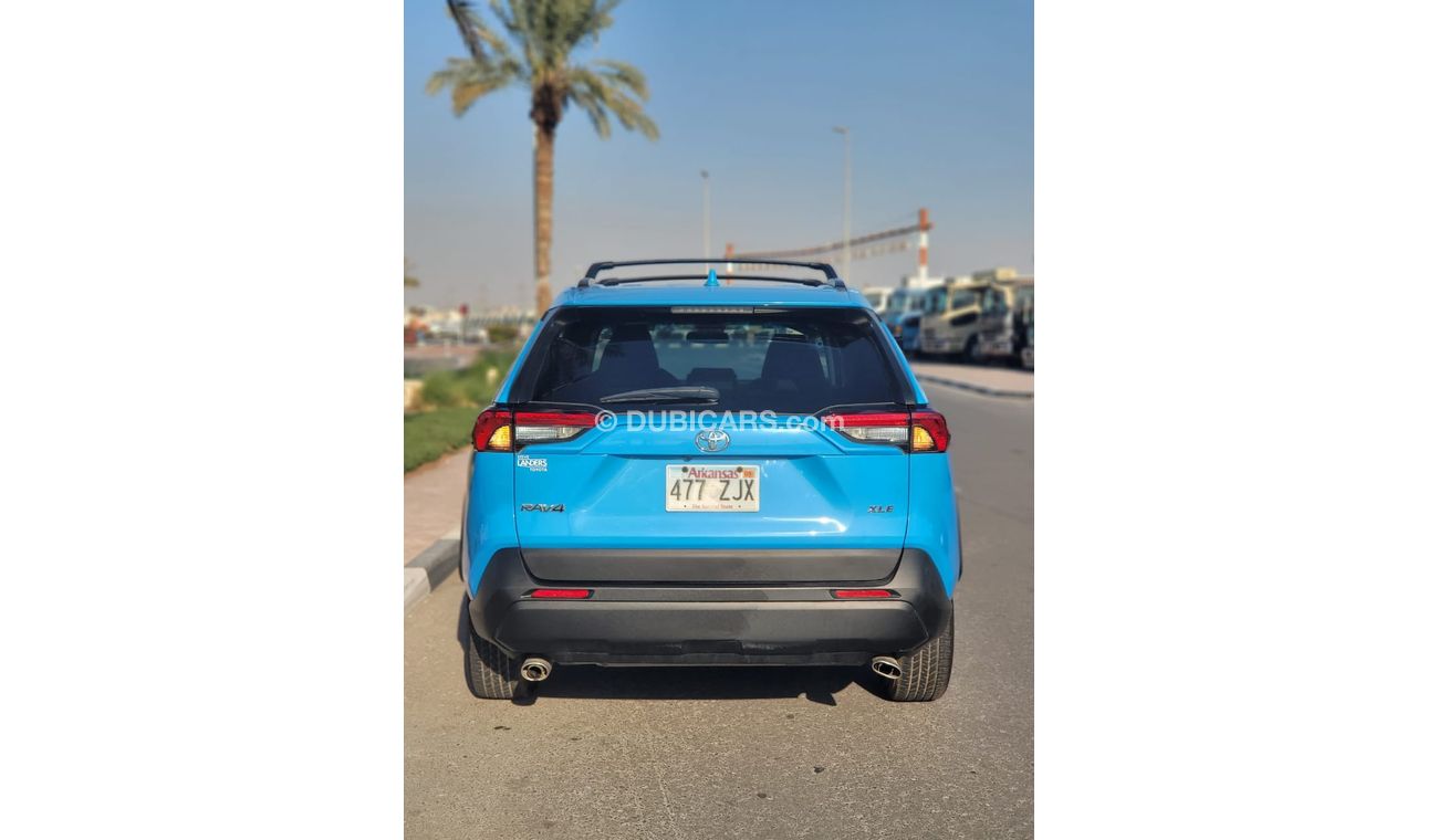 Toyota RAV4 TOYOTA RAV4 XLE FULL OPTIONS 2020 MODEL CLEAN CAR