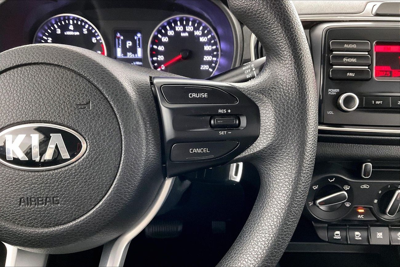 Mercedes-Benz GLE 450 Premium (AMG Line) | 1 year free warranty | 0 Down Payment