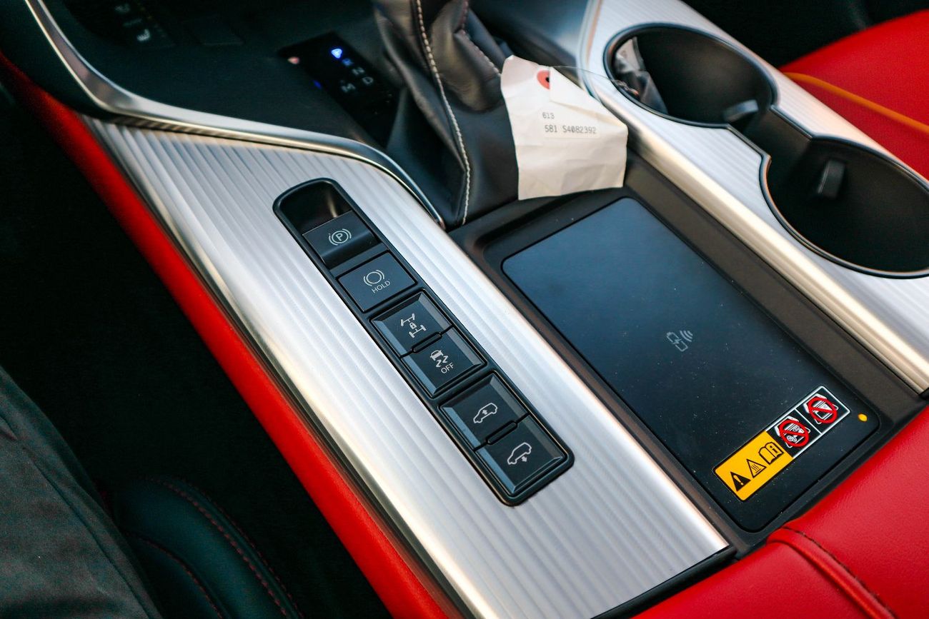 لكزس LX 600 F-Sport 3.5L