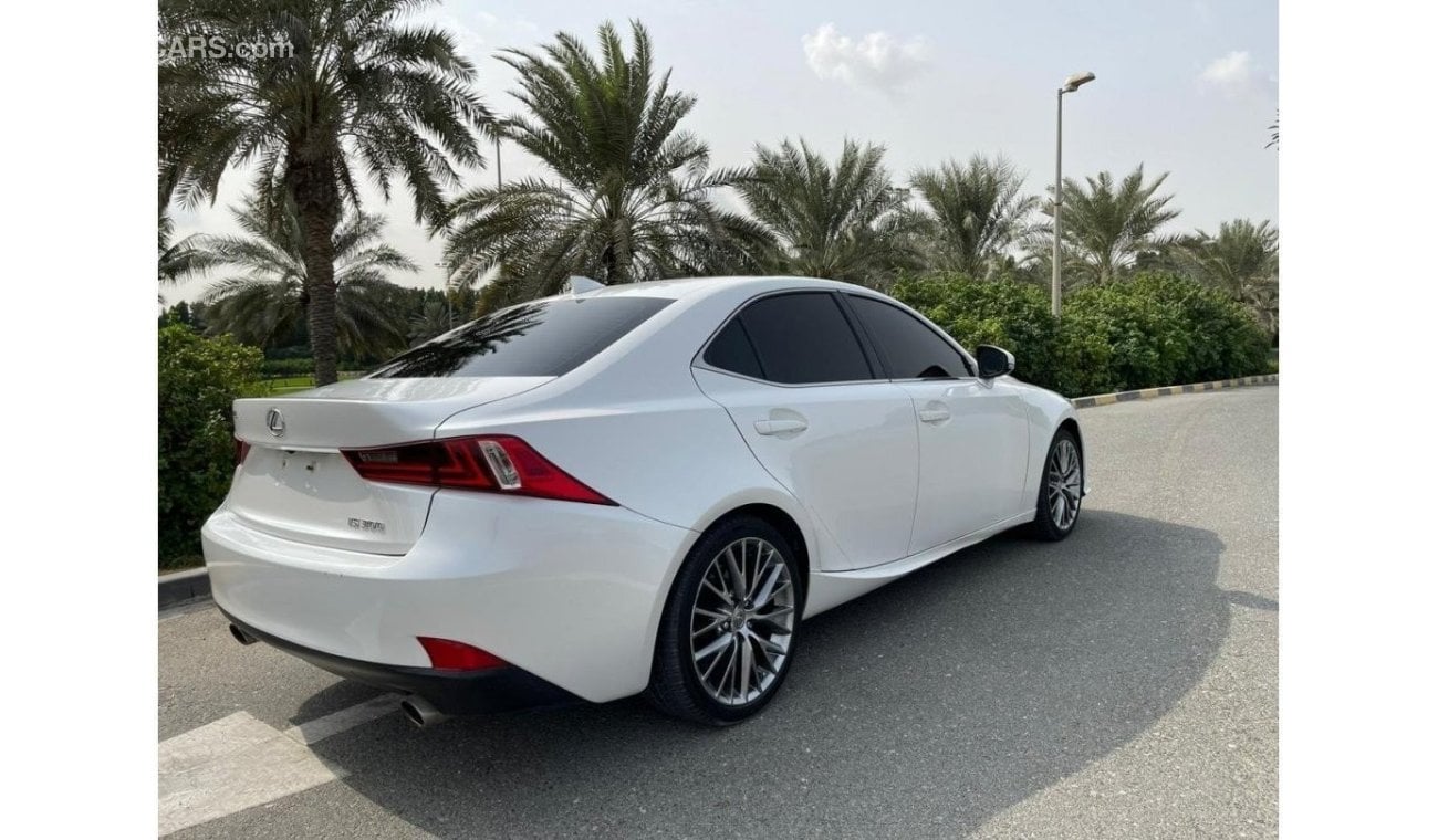 Lexus IS300 Platinum Luxes is300 2016 full opsions no 1