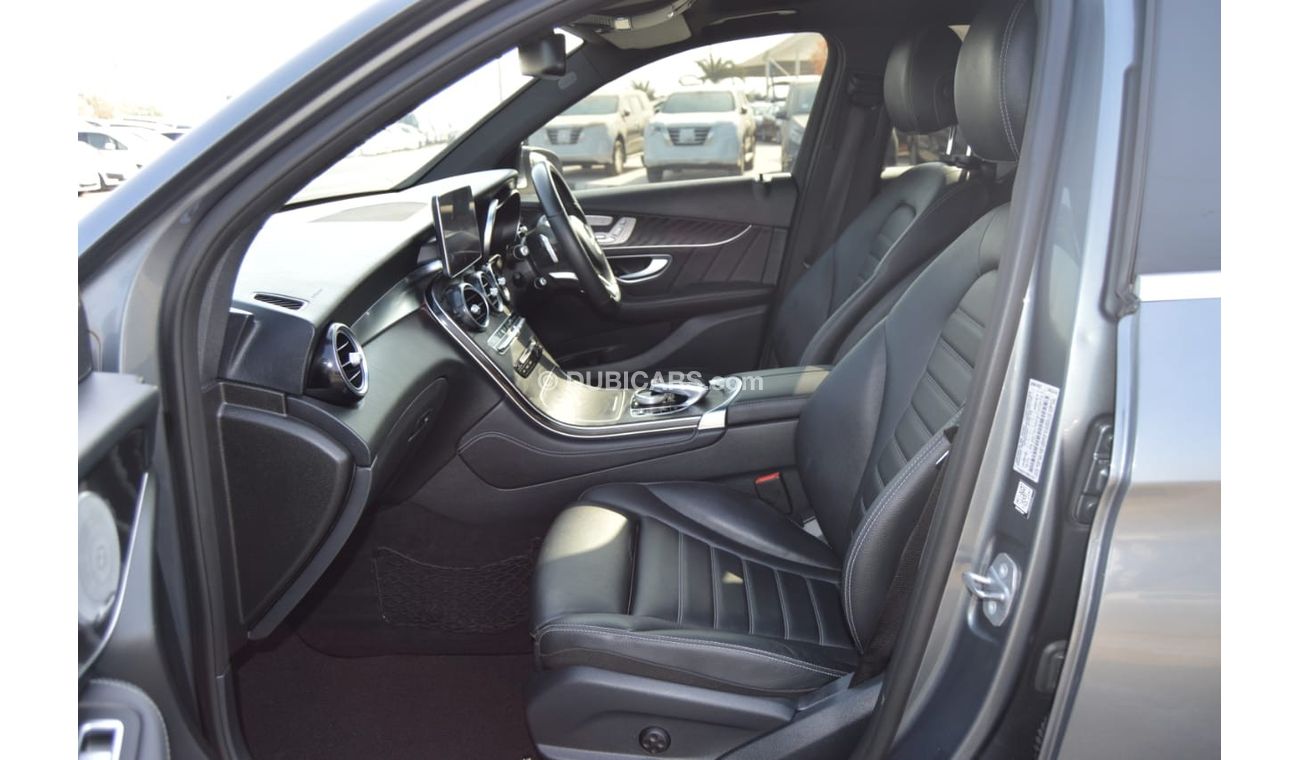 Mercedes-Benz GLC 250 Right hand drive Full option Clean Car