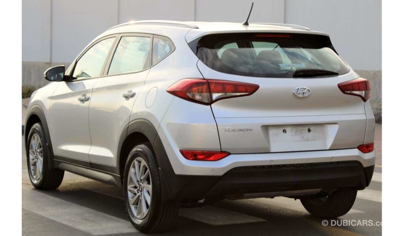 Hyundai Tucson Hyundai Tucson 2016 GCC in excellent condition without paint without accidents very clean from insid