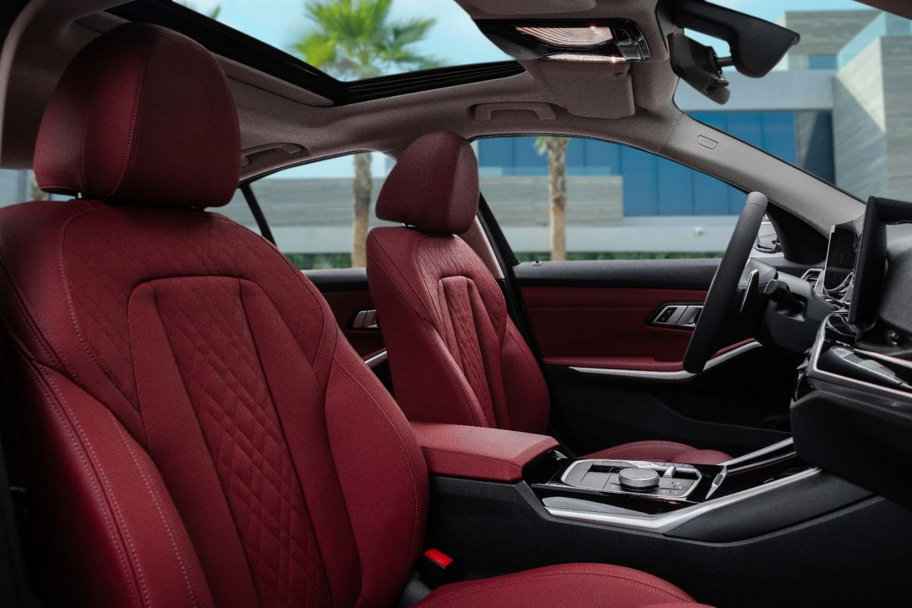 BMW 320i 20i M-Kit  | 3,525 P.M  | 0% Downpayment | Brand New!