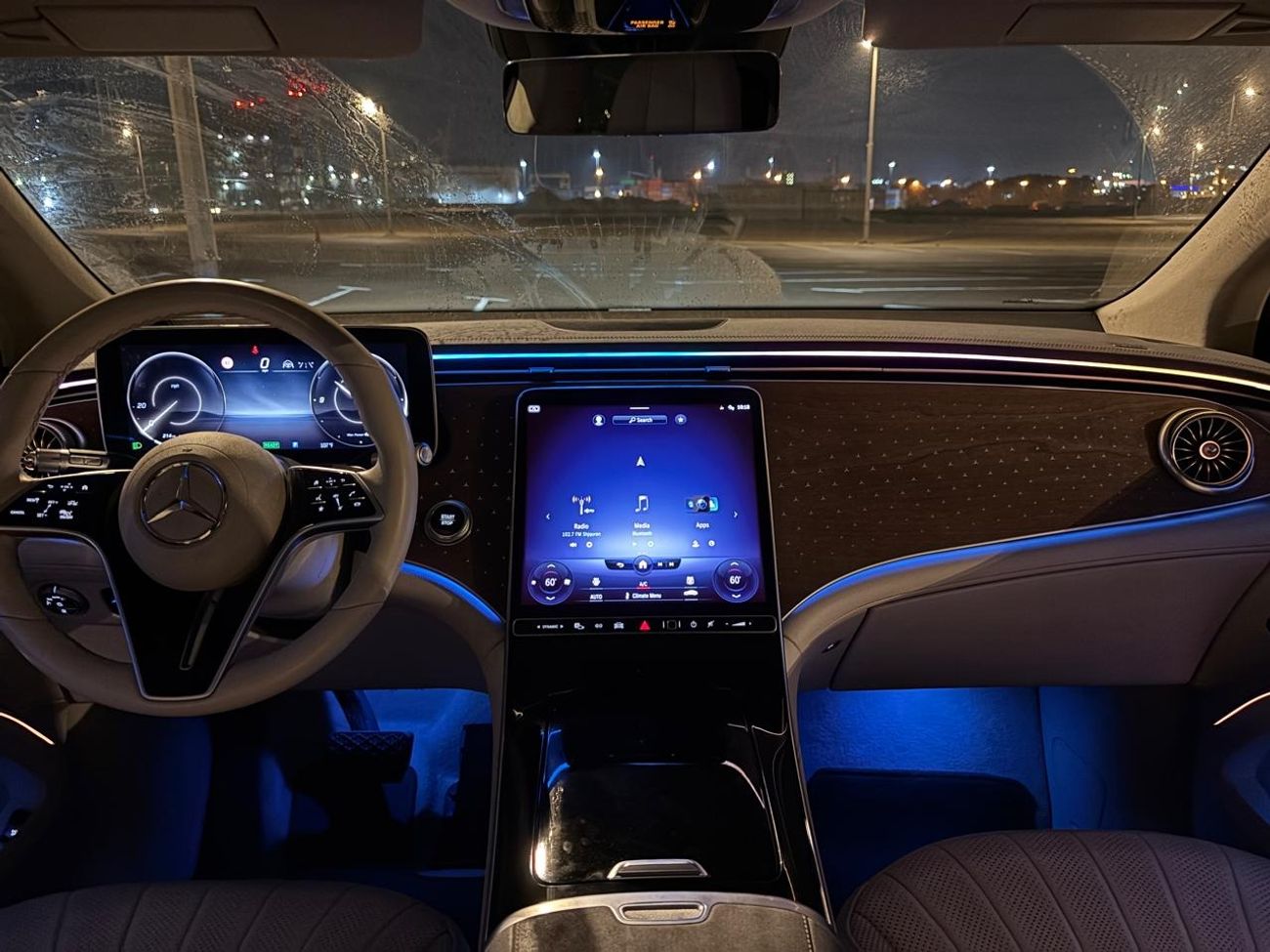 Mercedes-Benz EQS 450+ SUV