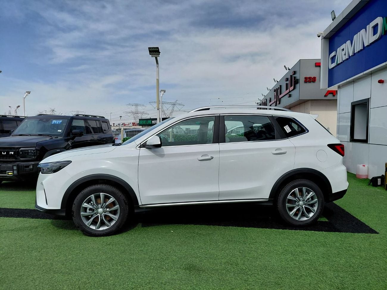 رووي RX5 ROEWE RX5 PLUS 330TGI 2025