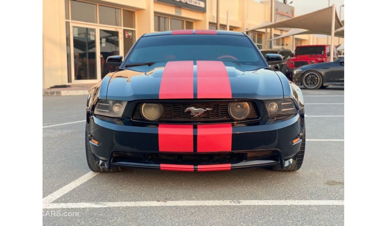 Ford Mustang Ford Mustang 8 cylinder 2010 perfect condition