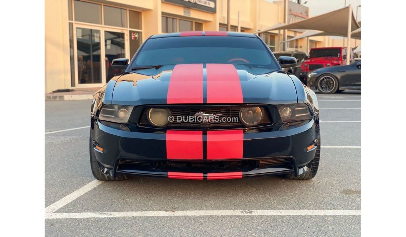 Ford Mustang Ford Mustang 8 cylinder 2010 perfect condition