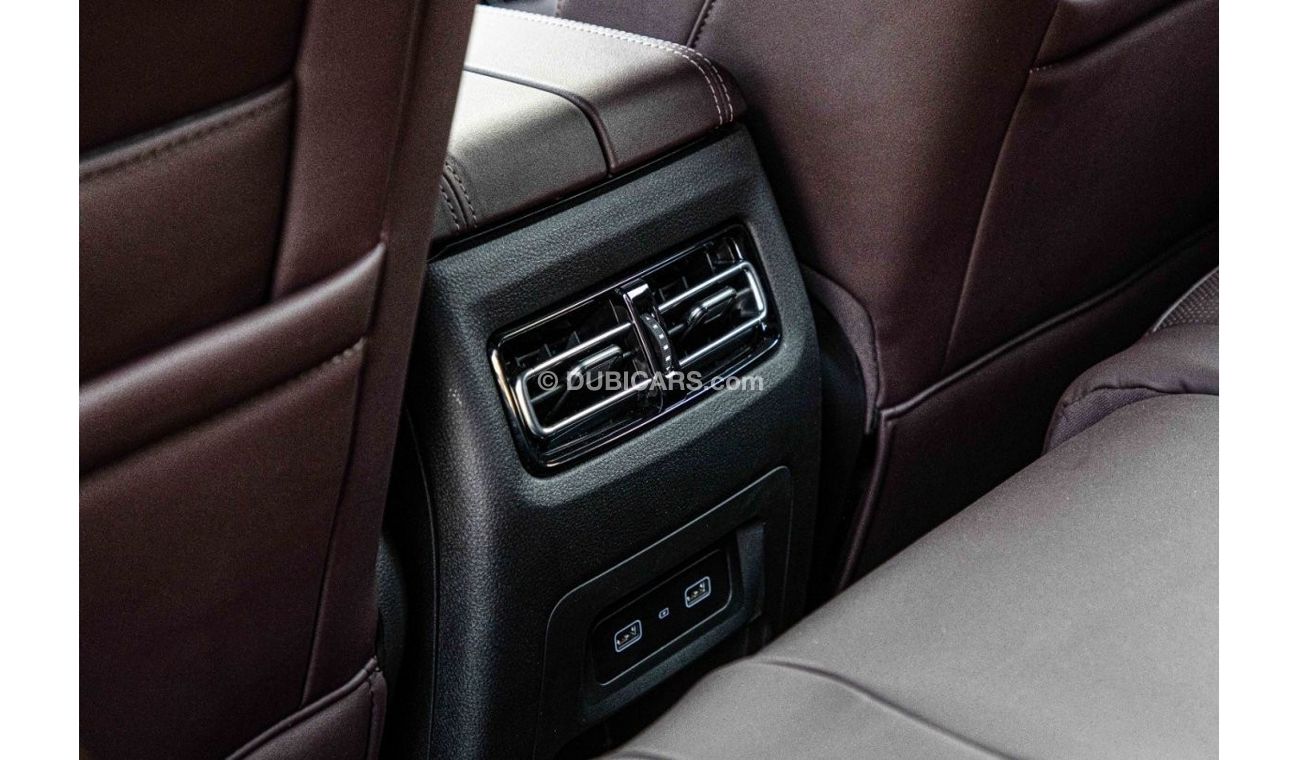 Jetour X90 2024/23 Jetour X 90 PLUS LX SUV 1.6 LH P A/T - Purple inside red & brown