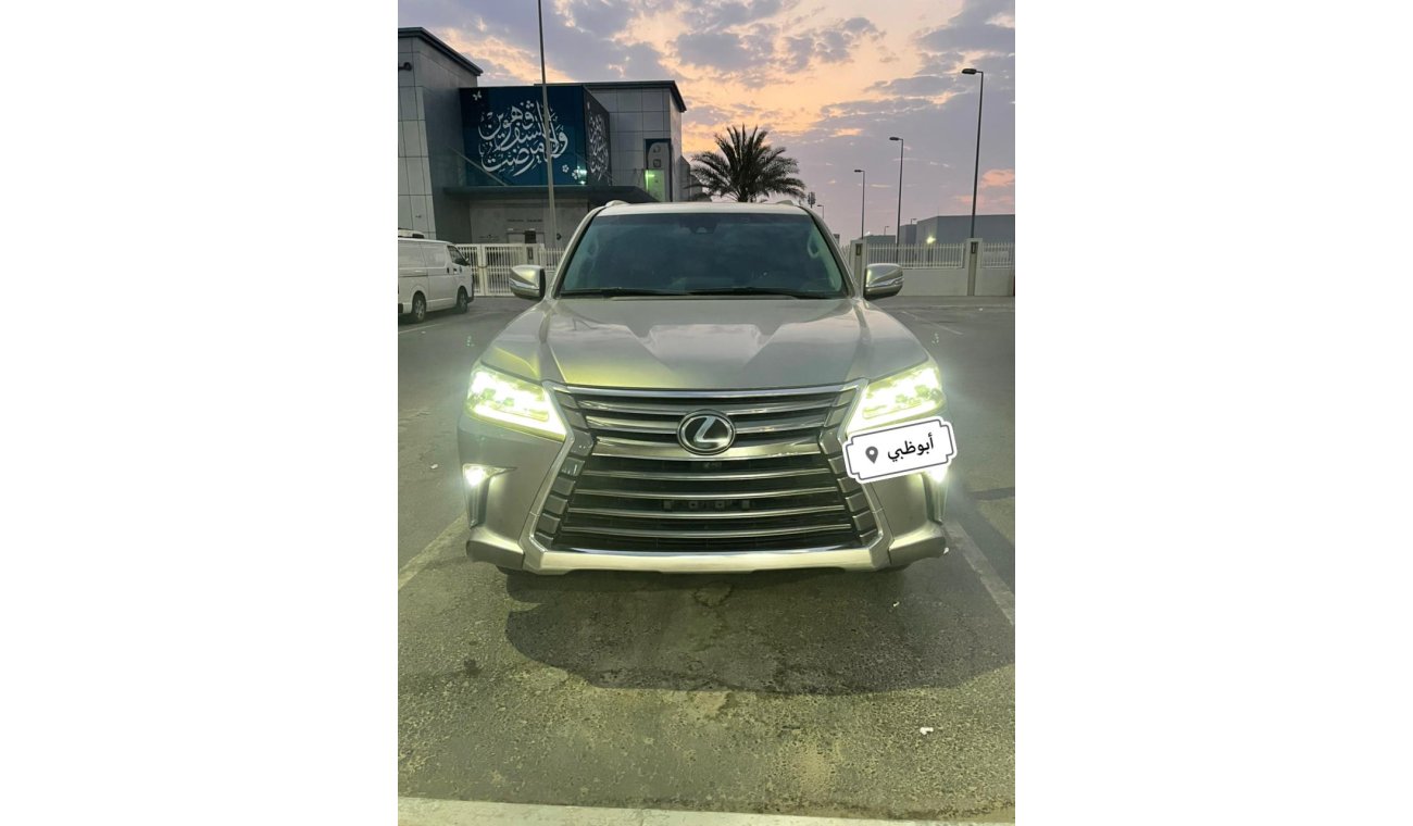 Lexus LX570