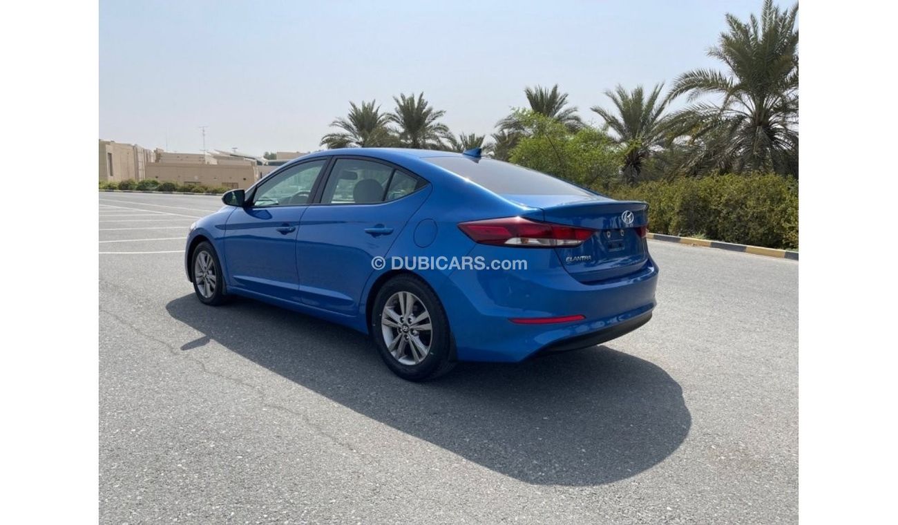 هيونداي إلانترا GL هاي