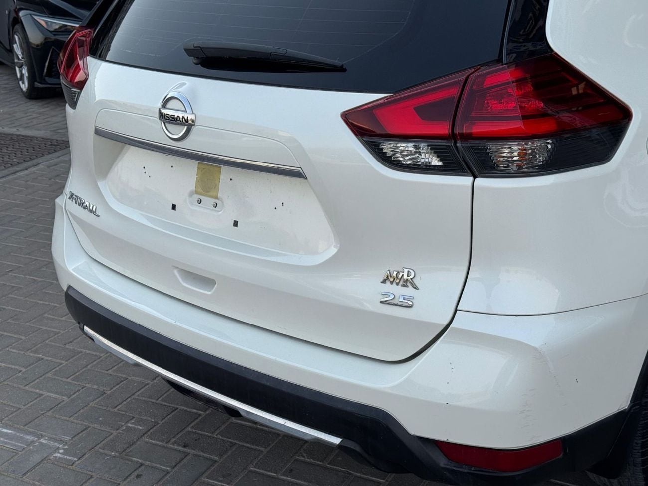 Nissan X Trail 2.5L V4 / 67000 KM ONLY! / BIG SCREEN / ANDROID-AOOLE CAR PLAY / RIMS / IN PERFECT CONDITION