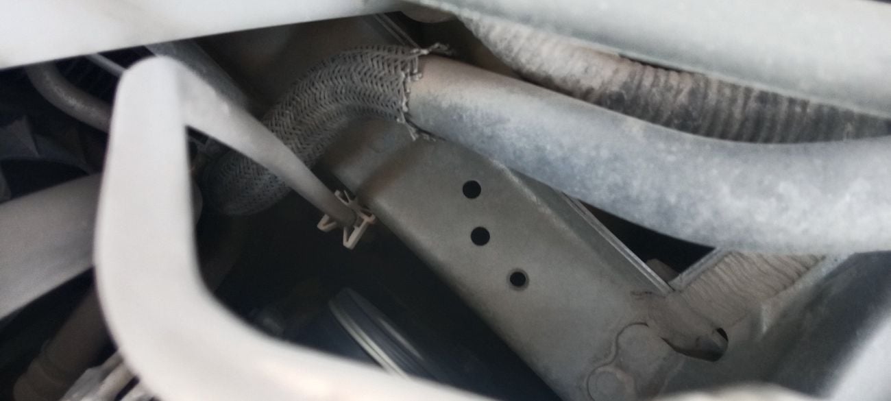 ميتسوبيشي آوتلاندر PREMIUM 2.5 | بدون دفعة مقدمة | اختبار القيادة في المنزل