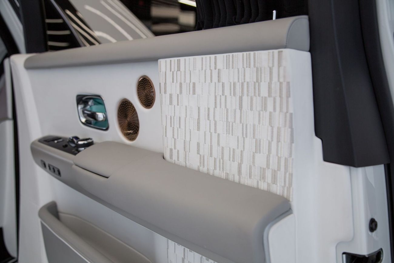 رولز رويس فانتوم EWB 6.8L | TRANQUILITY COLLECTION