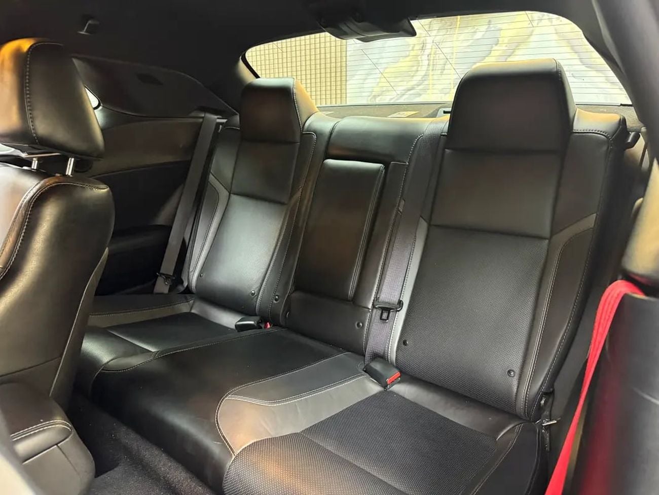 Dodge Challenger SXT Plus