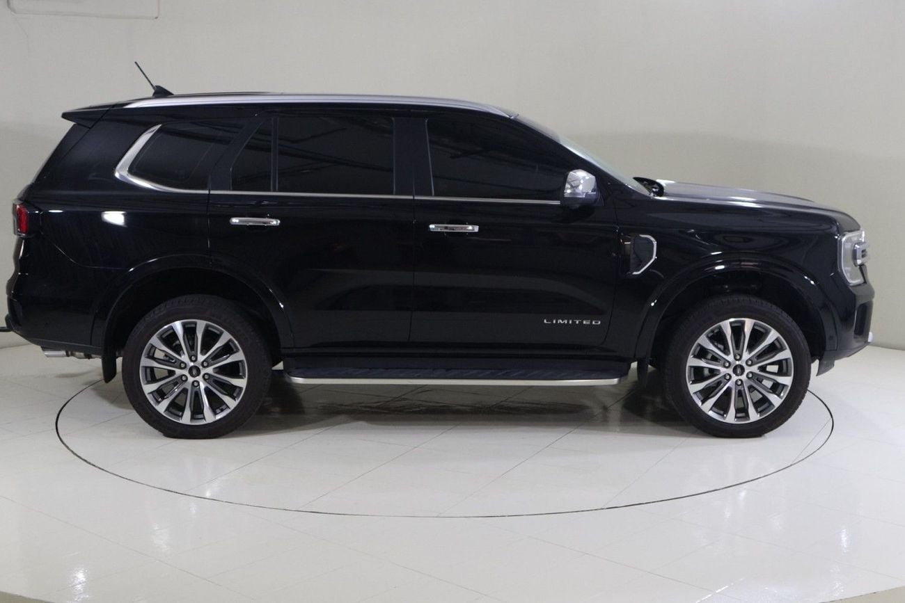 Ford Everest EVR624W LIMITED / FREE Insurance + Registration / AL TAYER MOTORS / AL QOUZ SHOWROOM