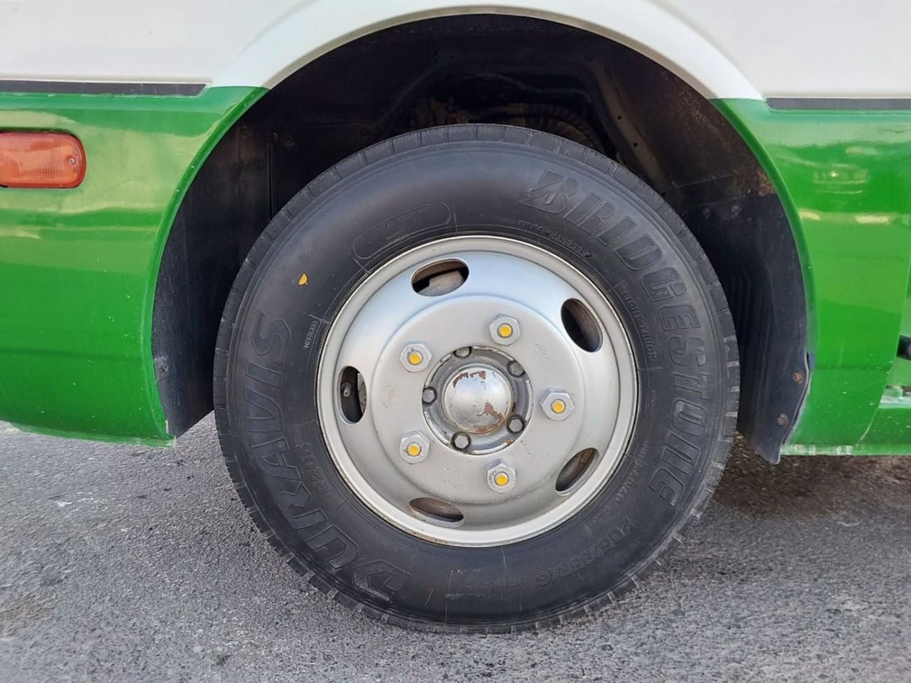 Mitsubishi Rosa MITSUBISHI ROSA BUS RHD 2001 MODEL 5.2 L DIESEL MANUAL(PM01614)