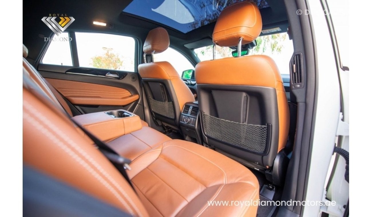 مرسيدس بنز GLE 43 AMG كوبيه Mercedes Benz GLE43 AMG kit 2019 GCC Under Warranty From Agency