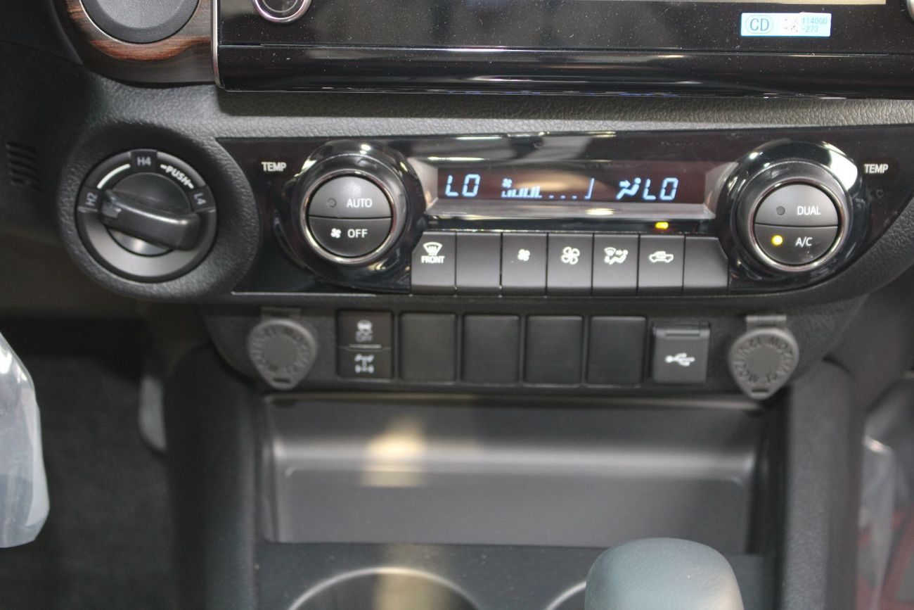 تويوتا هيلوكس TOYOTA HILUX 2.4L DIESEL 4WD DOUBLE CAB GLXS-V AUTO