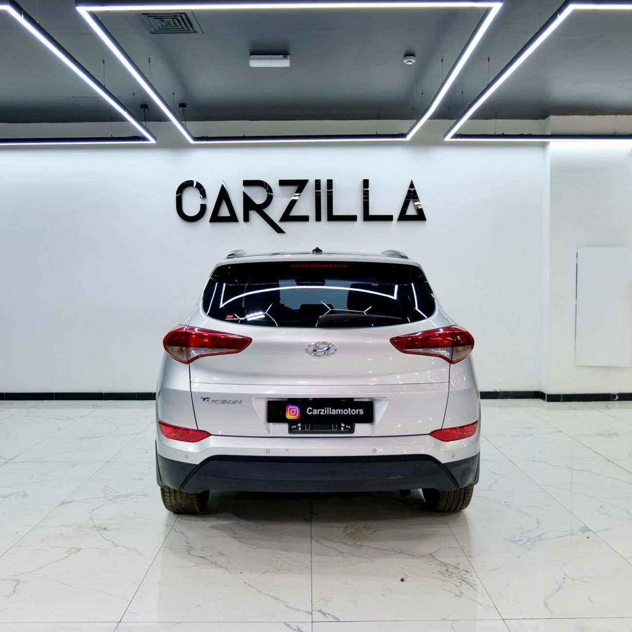 Hyundai Tucson GL GCC-Agency Service-Panoramic Roof-Excellent Condition