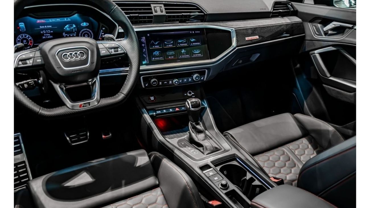 أودي RSQ3 2023 Audi RSQ3, 2025 Audi Warranty, 2027 Audi Service Contract, Low KMs, GCC