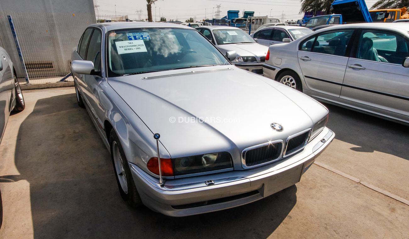 بي أم دبليو 740Li i With 750 i Badge