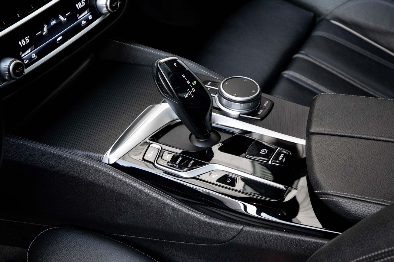 BMW 540i 540i M Sport 540i M-Kit | 3,525 P.M | 0% Downpayment | UNDER WARRANTY