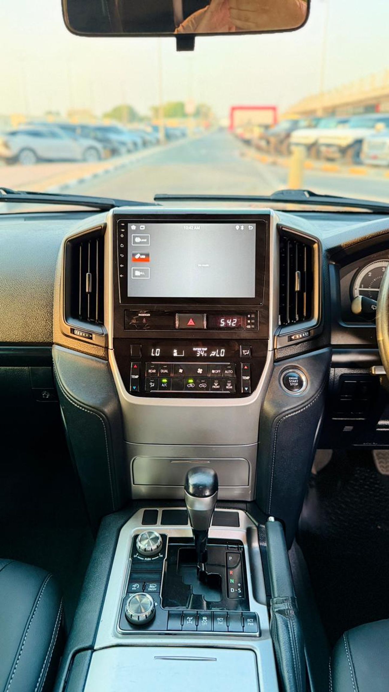 Toyota Land Cruiser PUSH START | SUNROOF | AUTO TRANSMISSION | 4.5L | POWER WINDOWS |