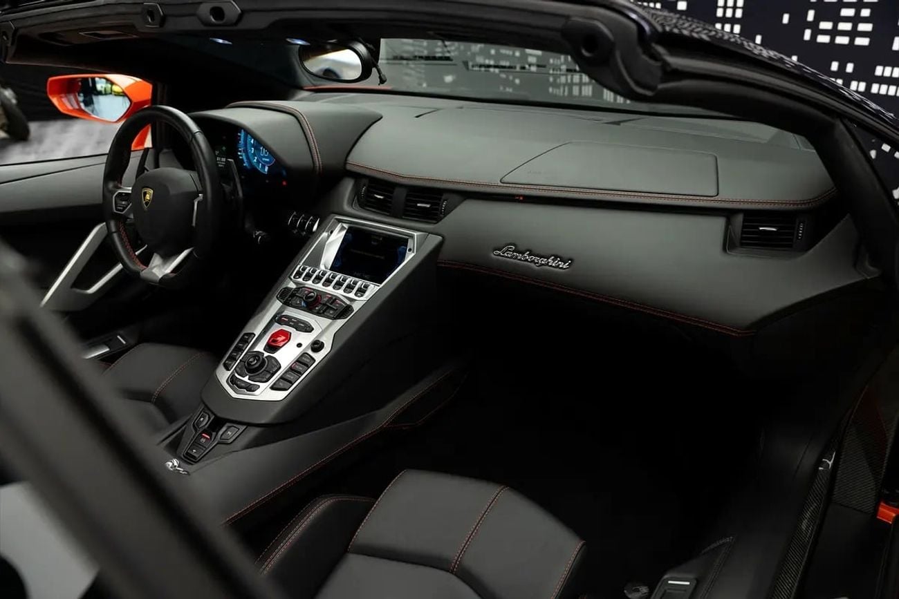 Lamborghini Aventador Roadster Aventador S