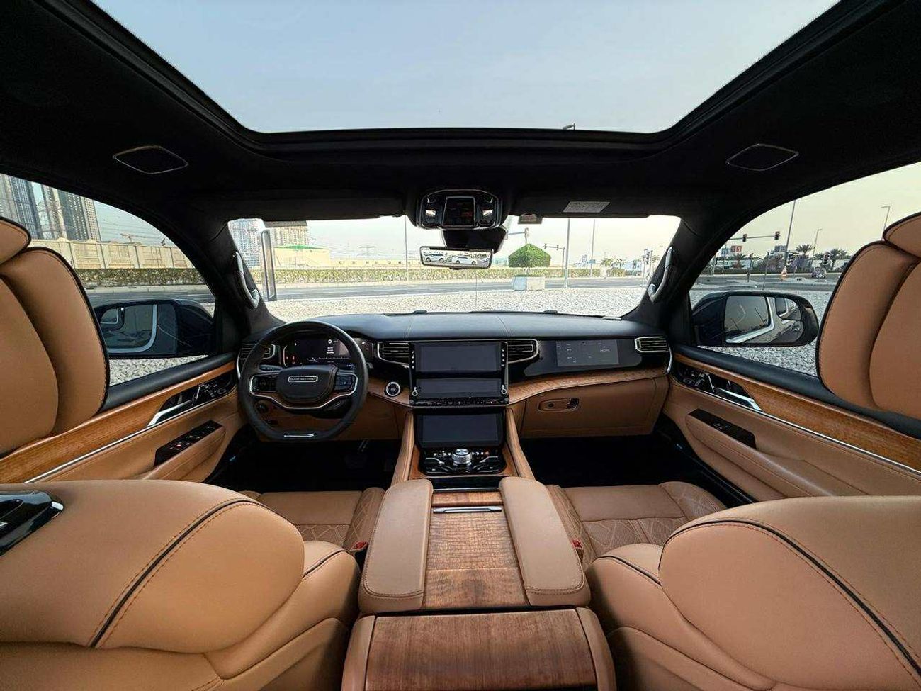 Jeep Grand Wagoneer Series III 3.0T GCC SPEC FULLY LOADED UNDER WARRANYTY