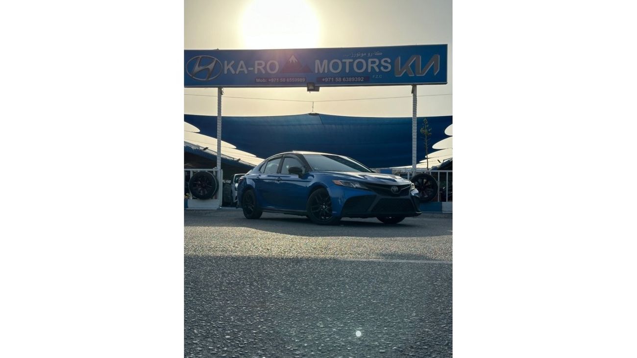 Toyota Camry Toyota Camry 2018 with an engine capacity of 2.5 4 cylinders in good condition leather interior has