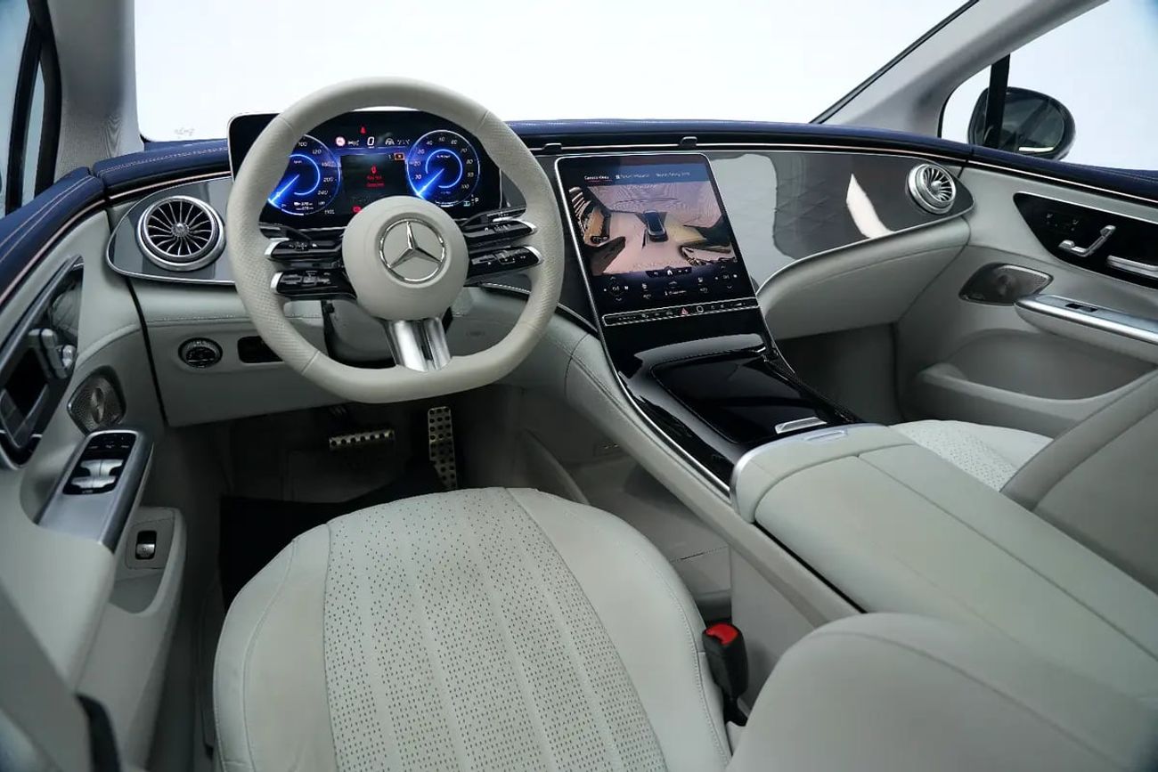 مرسيدس بنز EQE 43 350+ | GCC 60k km | Warranty Service Contract