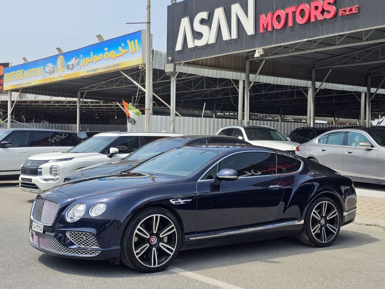 بنتلي كونتيننتال Flying Spur 6.0L