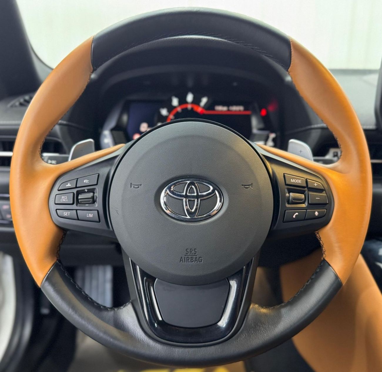 تويوتا سوبرا GR 3.0L A/T 2023 Toyota Supra GR, 2026 Toyota Warranty, Toyota Service Pack, Carbon Fiber Package, L