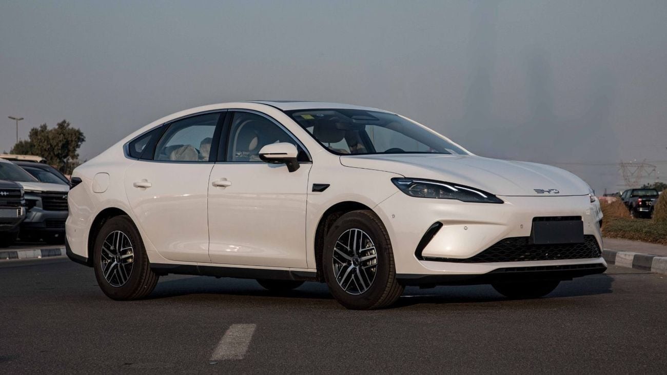 بي واي دي سيل 05 DM-i 55KM PREMIUM EDITION | 2025 | Ready Stock Limited QTY | For Local Registration +10%