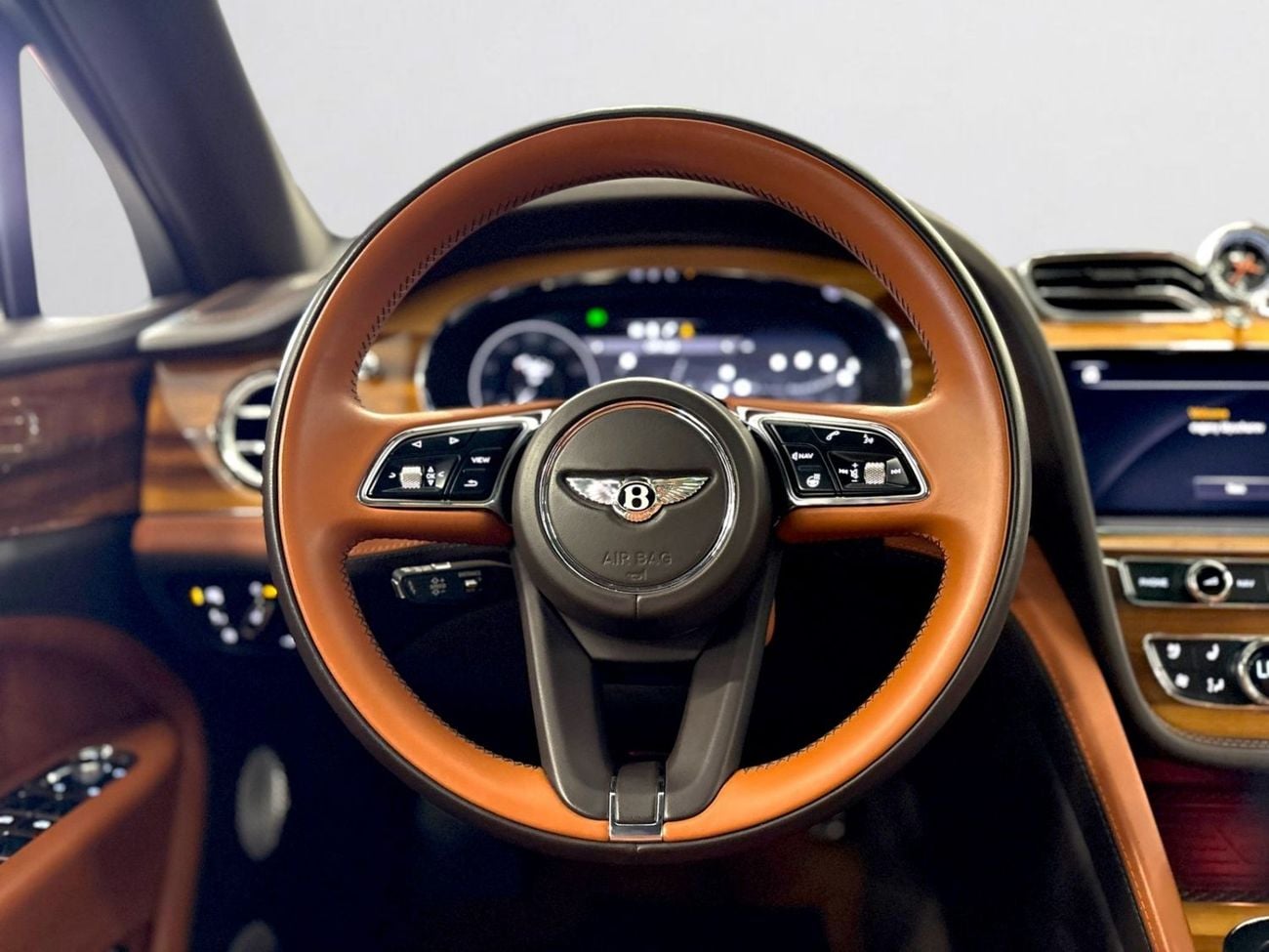 Bentley Bentayga AZURE AED 11,660 P.M | 0% DOWN PAYMENT | BENTLEY BENTAYGA AZURE FIRST EDITION | 4.0L V8 | FULL AGENCY SERV