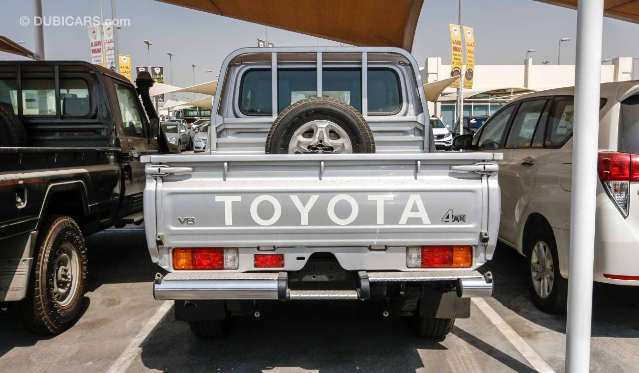 Toyota Land Cruiser Pick Up 4.5L DIESEL TURBO V8 MANUAL TRANSMISSION