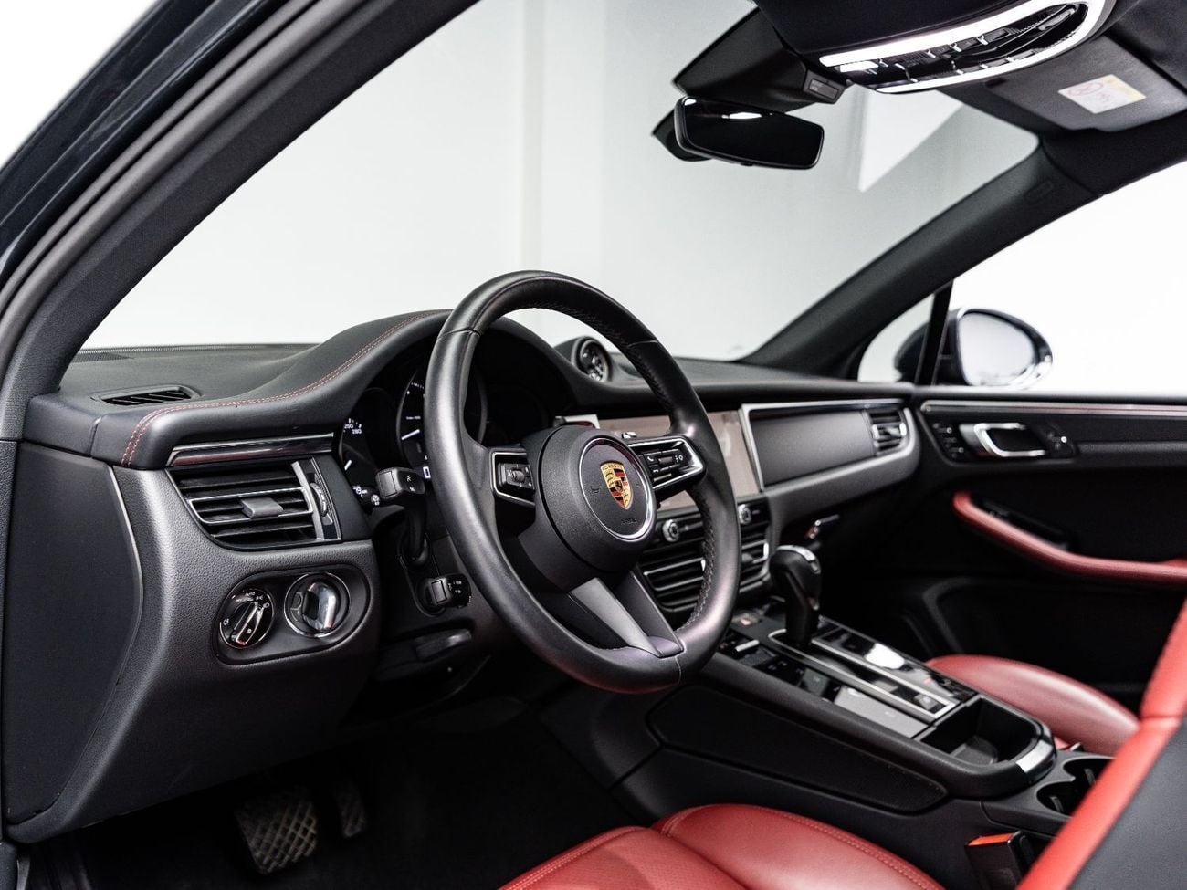 Porsche Macan STD BUY NOW, PAY 2027 | THE BLACKLINE STANDARD | 2024 Porsche Macan, 2.0L TC I4, 4WD, 248 bhp, 7 Spe