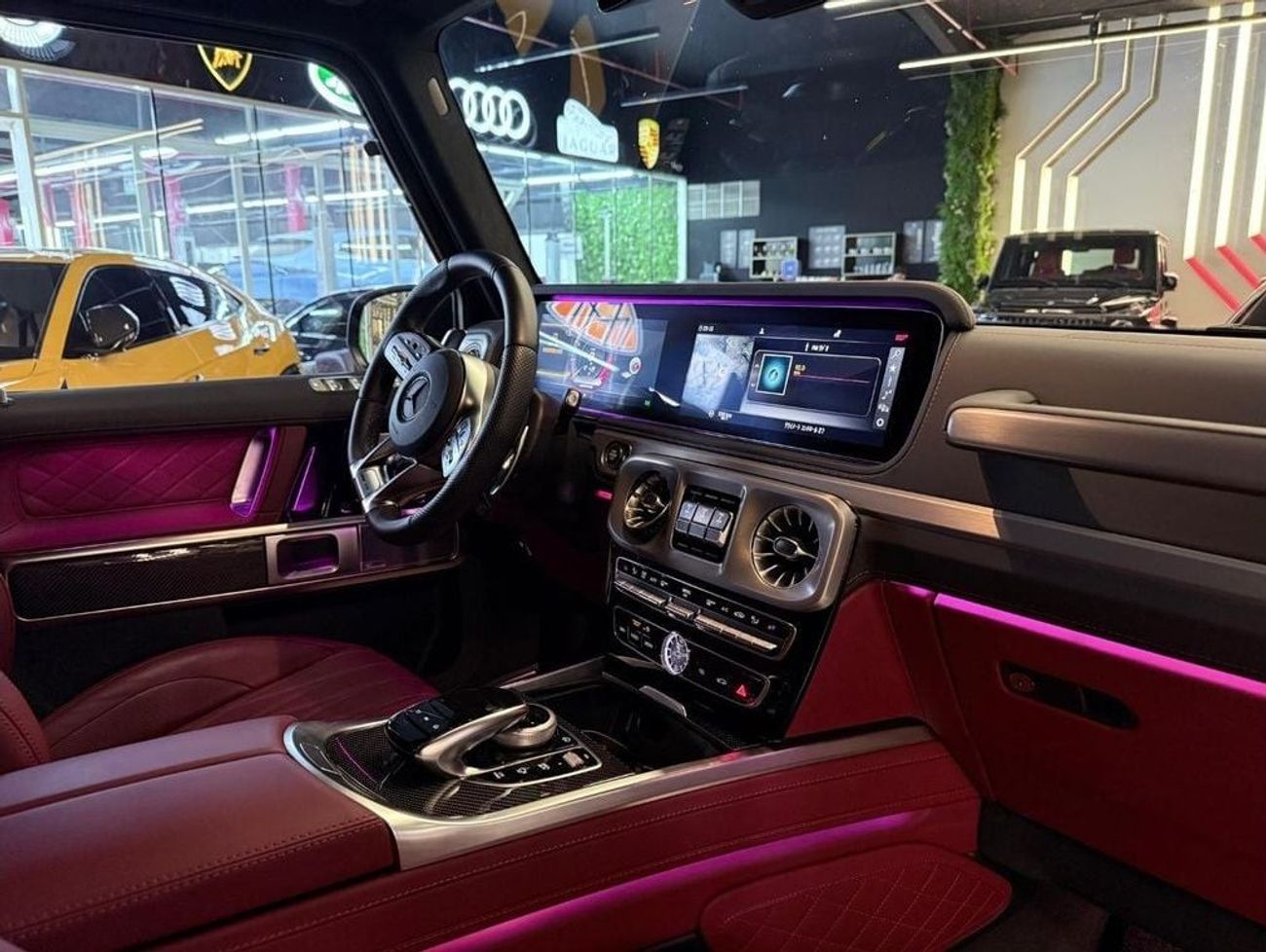 Mercedes-Benz G 63 AMG 2022 G63 Double Night Package / warranty and service contract available up on request