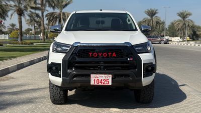 تويوتا هيلوكس SR5 Export from Australia