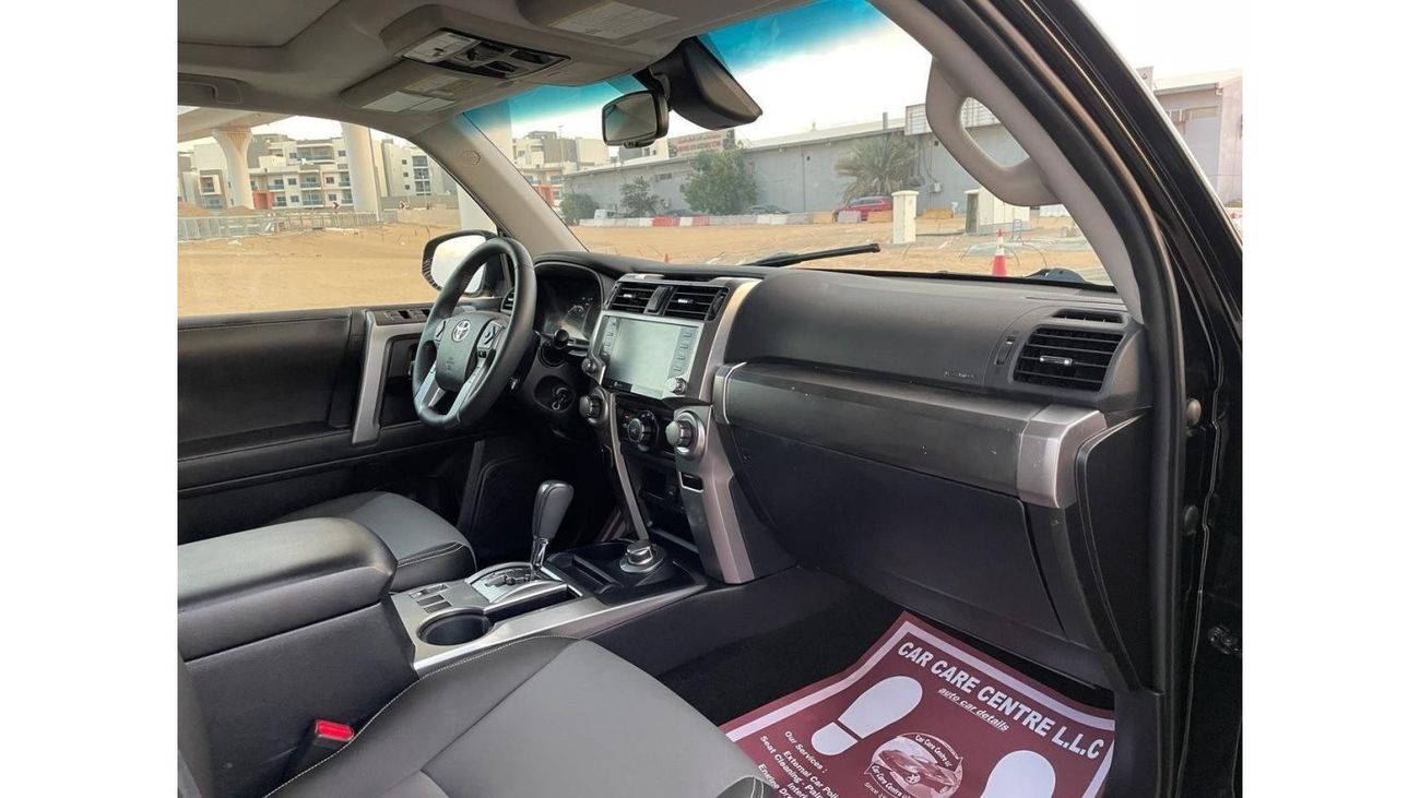 تويوتا Runner4 2021 SR5 PREMIUM SUNROOF 4x4 FULL OPTION US SPEC