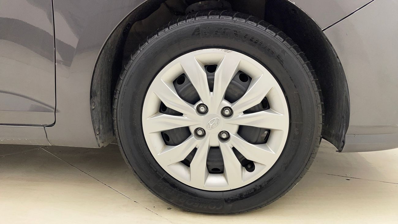 Hyundai Accent SMART 1.6 | Zero Down Payment | Home Test Drive