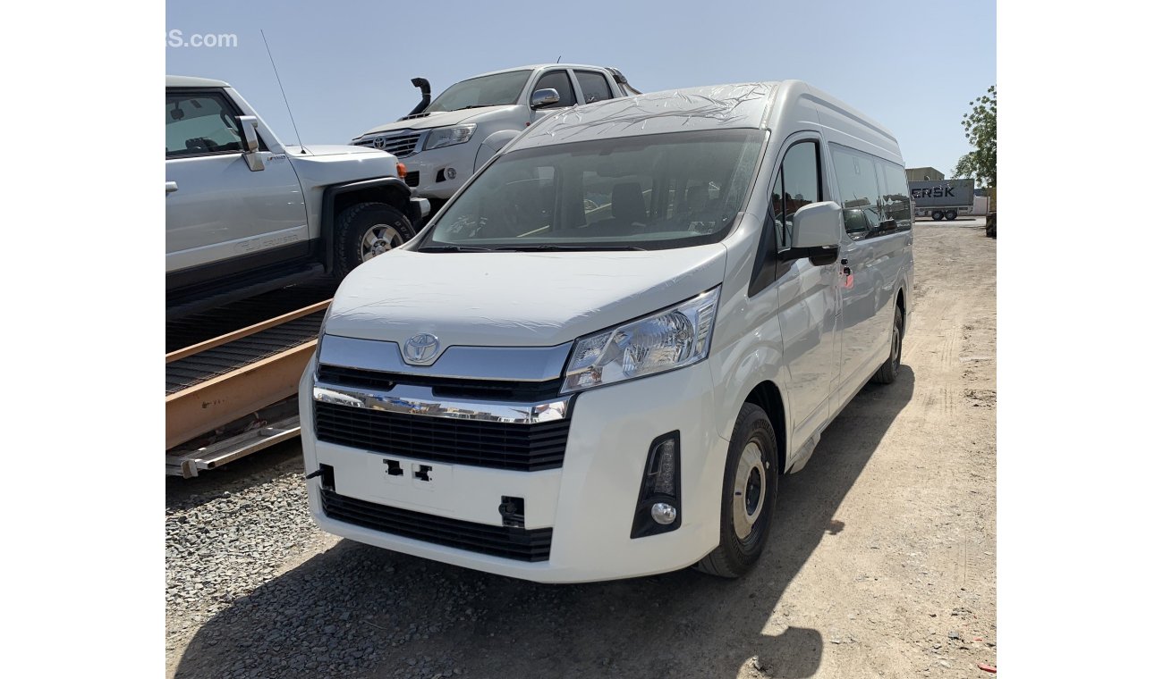 Toyota Hiace mid option 2019 MODEL HIACE