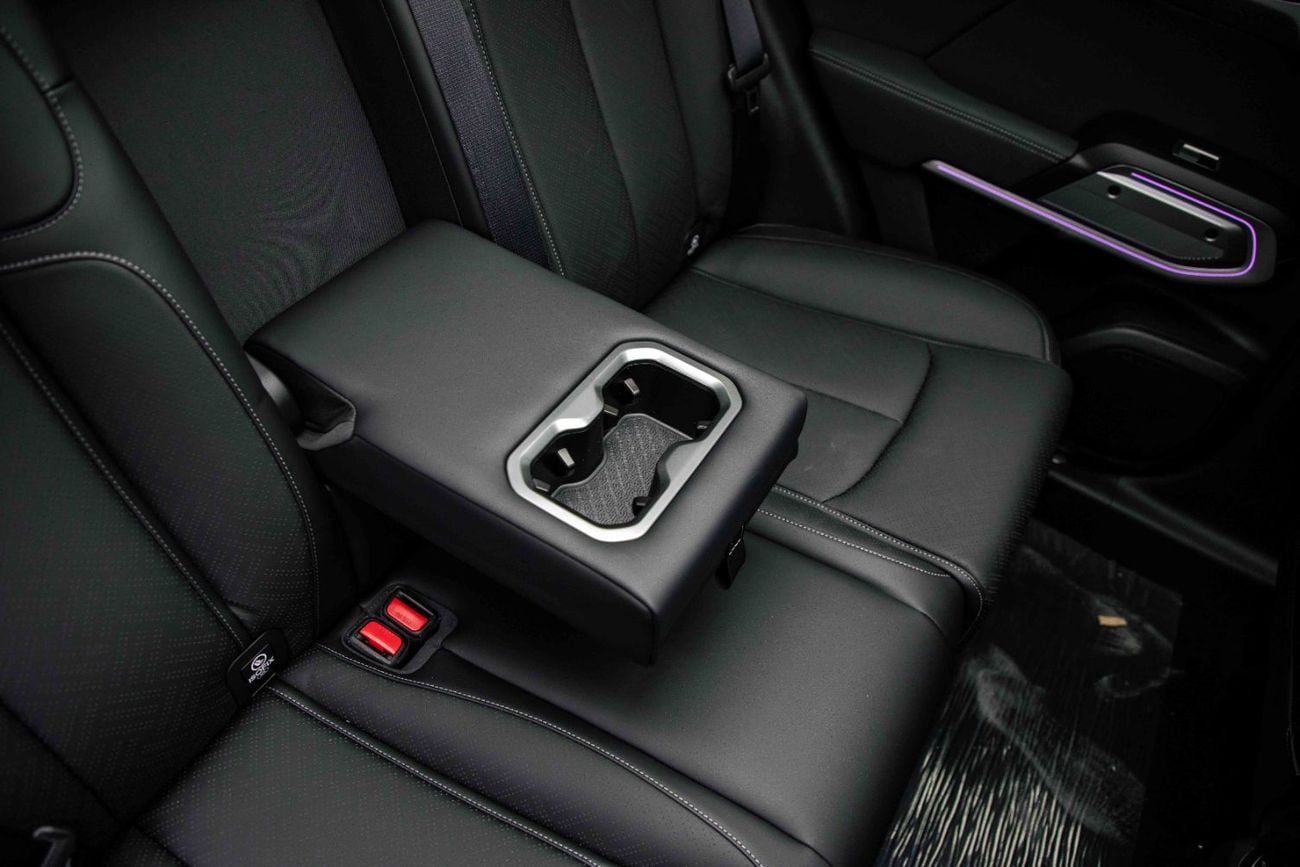 BYD Leopard Titanium 3 ID Ultra - White Inside Black | Export Only