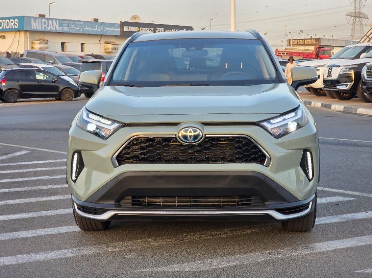 Toyota RAV4 2022 Model 2.5 Hybrid engine 4x4 and Push button