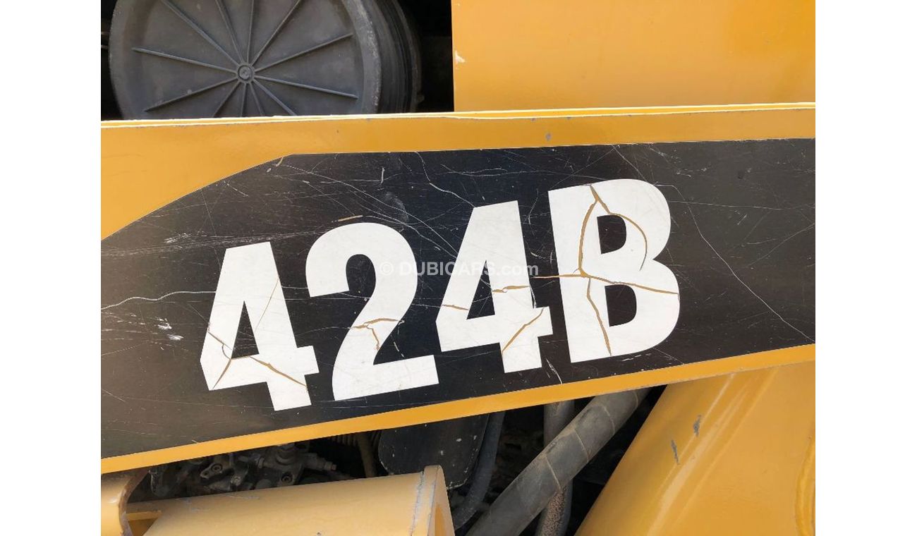 s Caterpillar Excavator 424B, model:2015