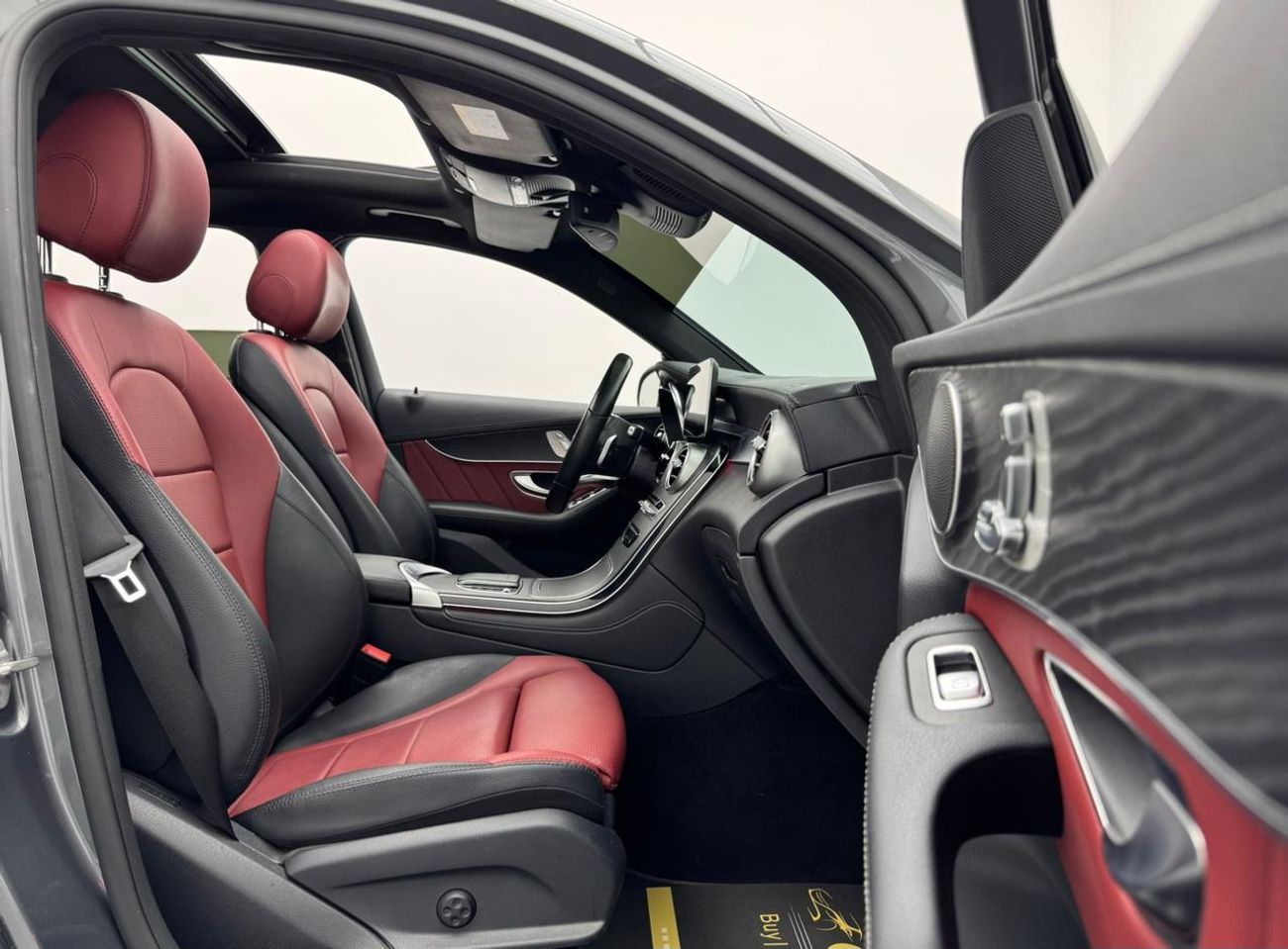 Mercedes-Benz GLC 200 Std 2.0L 2021 Mercedes GLC 200 AMG, 2026 Mercedes Warranty, Mercedes Service History, GCC