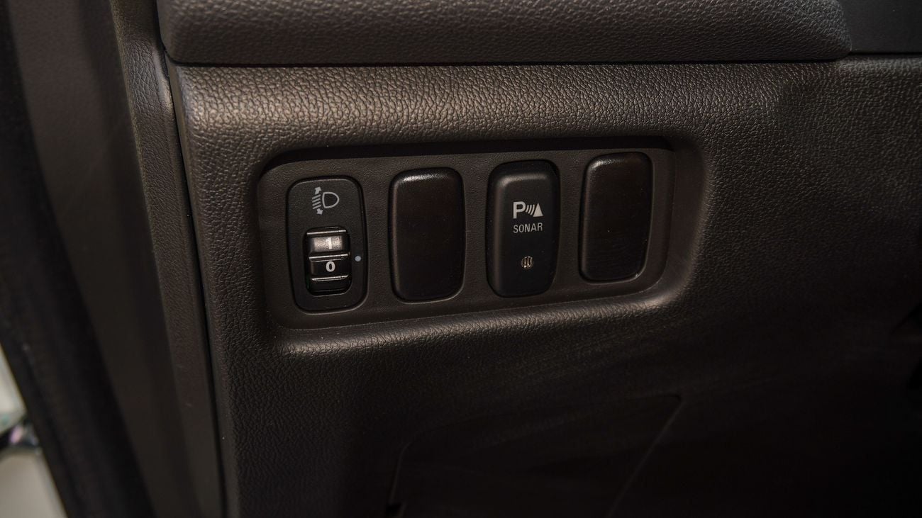 Mitsubishi ASX Brand New Mitsubishi ASX MidLine 2025 2.0L 2WD A/T Petrol White/Grey(ASX-MEDLINE-2WD-25)